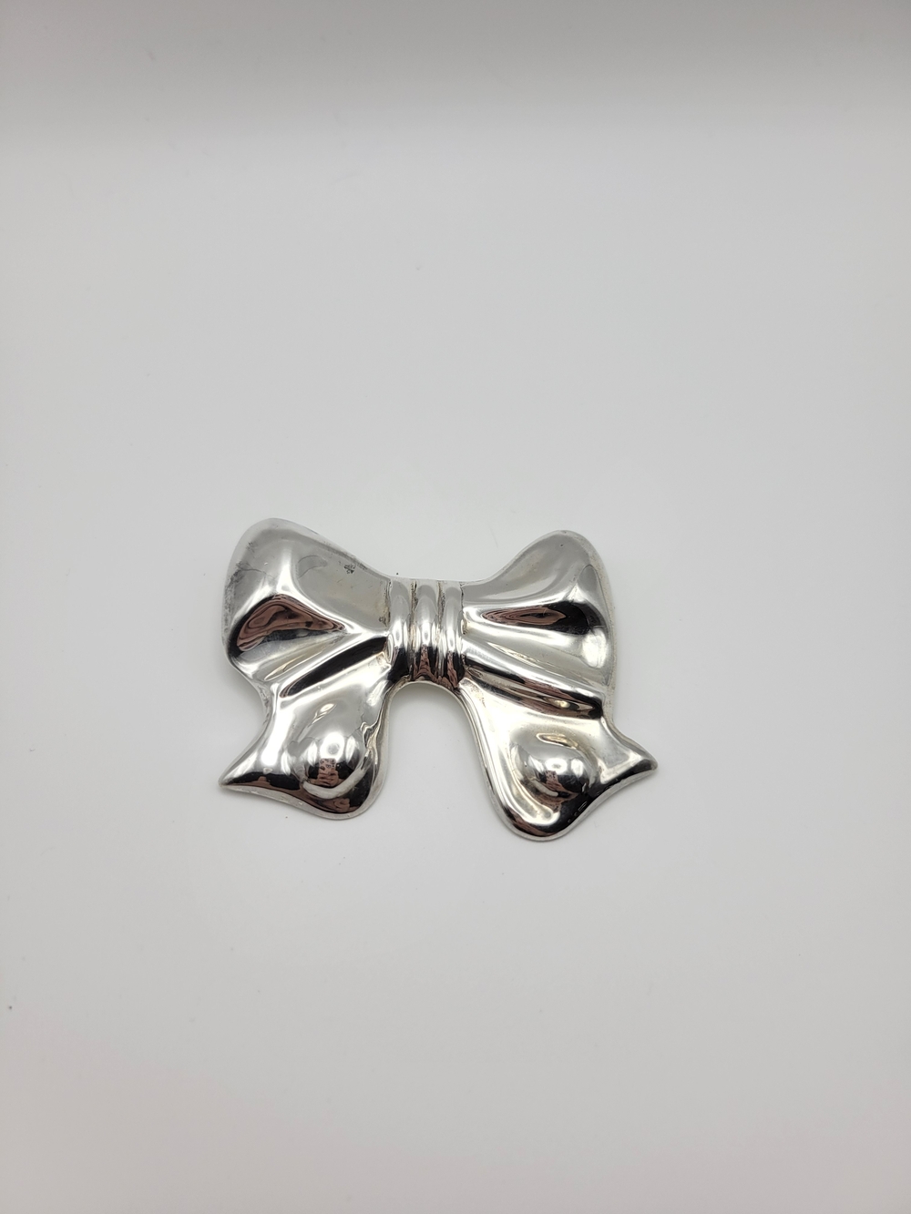 Large lightweight sterling silver 925 bow brooch